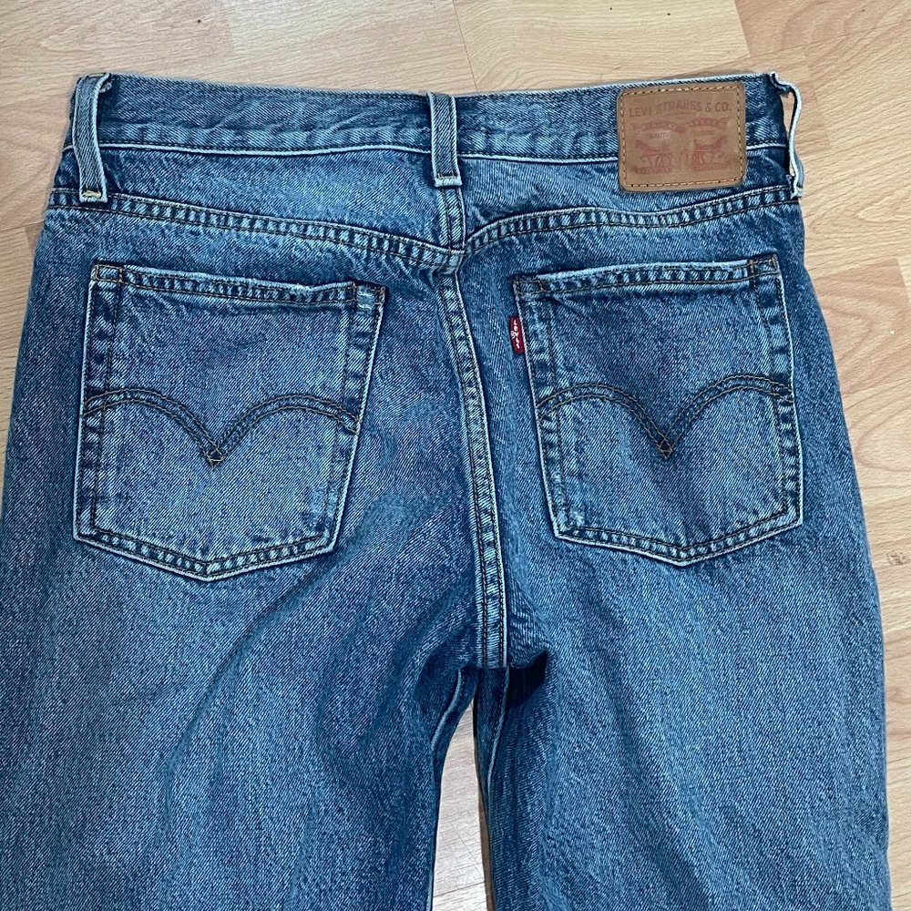 Levi Wedgie Jeans (28)